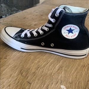 Black converse